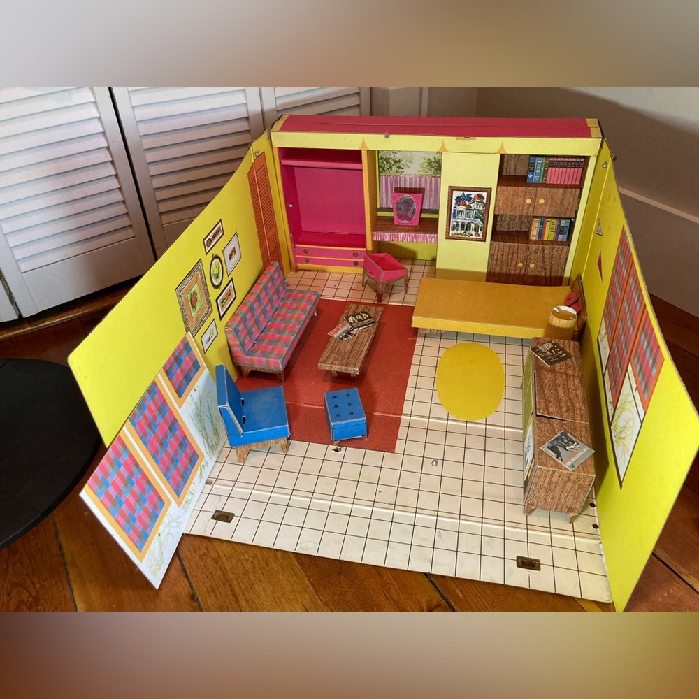 Original 1962 Barbie Dream-house Stock No. 816